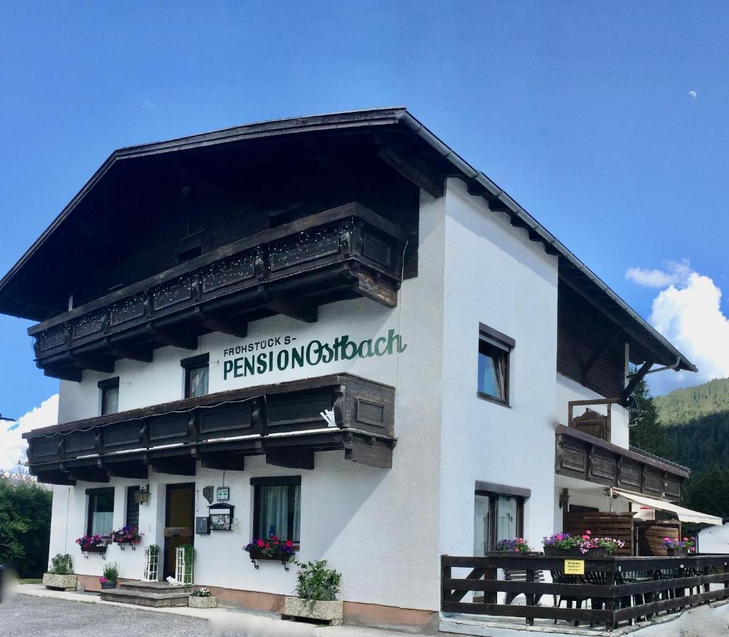 Pension Ostbach 로이타쉬 외부 사진